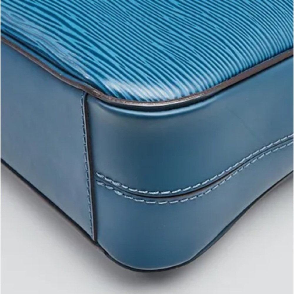 Louis Vuitton Blue Epi Leather Laptop Briefcase - Picture 7 of 7